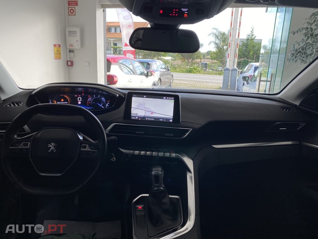 Peugeot 5008 1.5 BlueHDi Active Pack