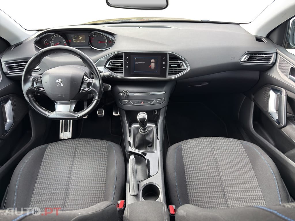 Peugeot 308 1.2 PureTech Style