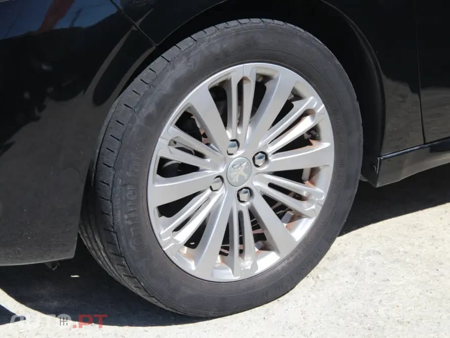 Peugeot 208 1.2 PureTech Style