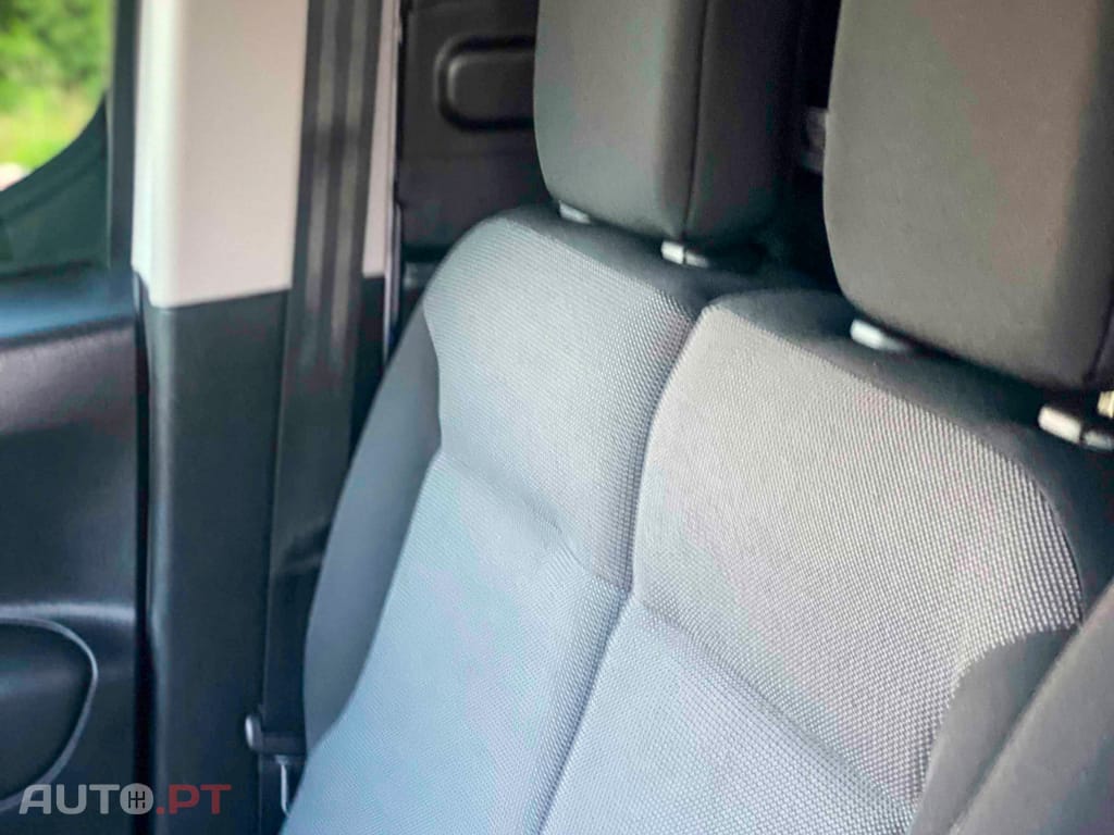 Peugeot Partner 1.6 BlueHDi Style