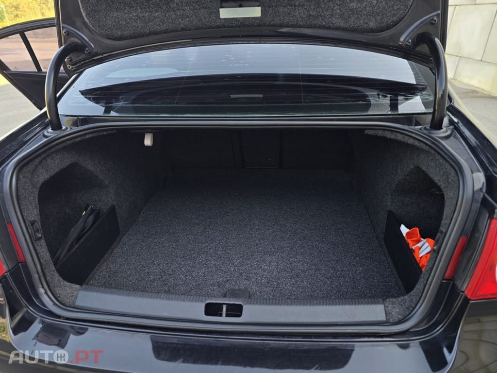 Volkswagen Passat 2.0 TDI Confortline