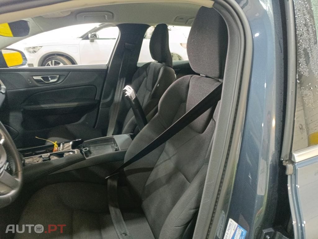 Volvo V60 2.0 T6 AWD TE Inscription Expression