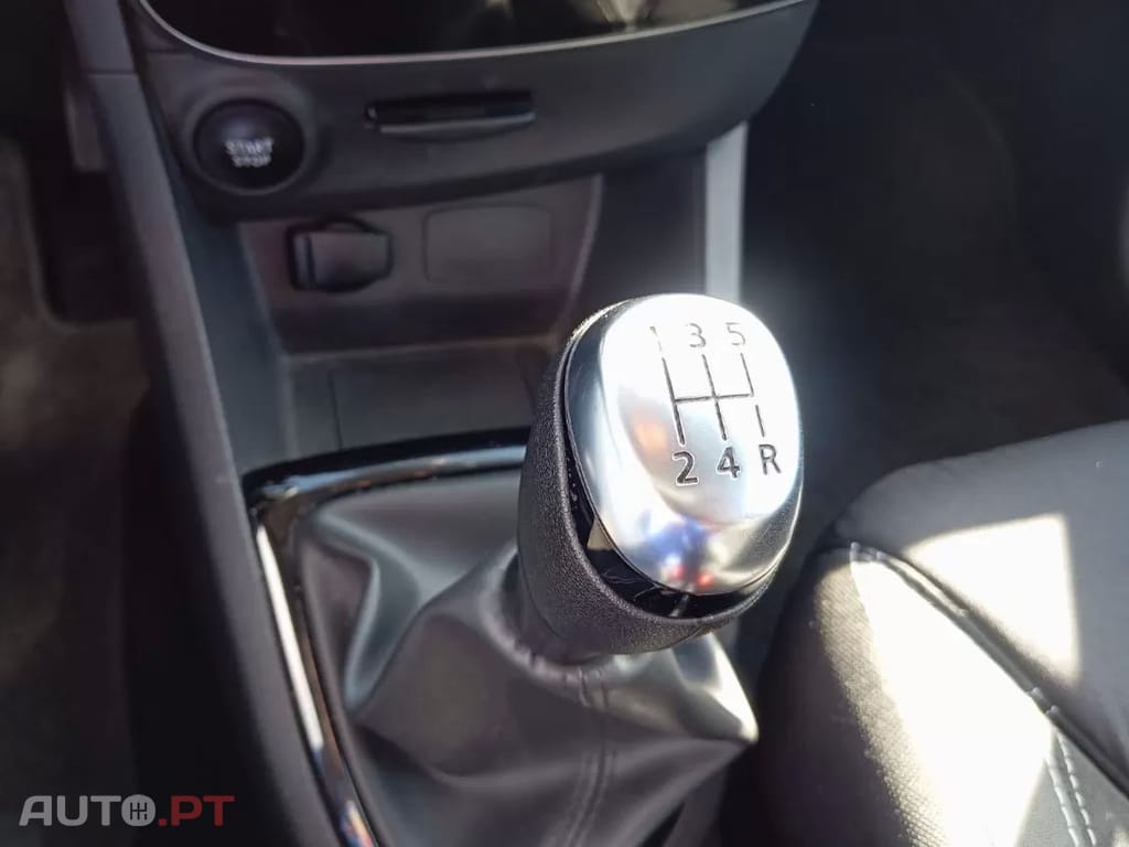 Renault Clio Sport Tourer 1.5 dCi Limited