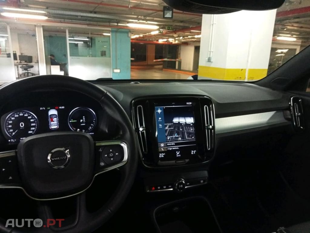 Volvo XC40 1.5 T4 PHEV Inscription Expression