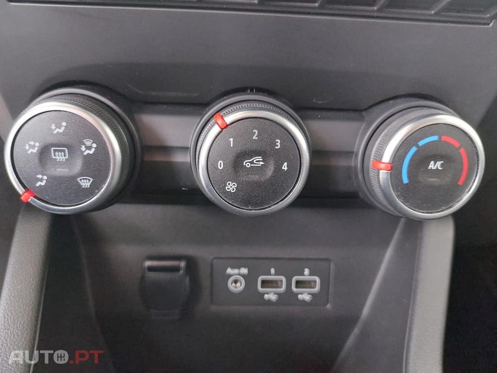 Renault Clio 1.0 TCe Limited Bi-Fuel