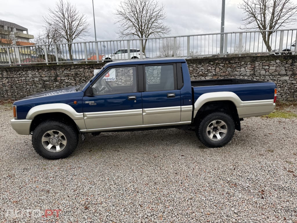 Mitsubishi L200 2.5 TD Strada
