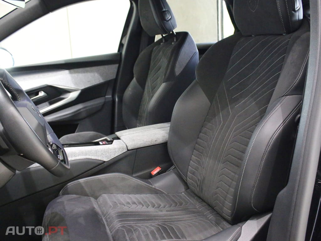 Peugeot 3008 1.2 Hybrid GT e-DCS6