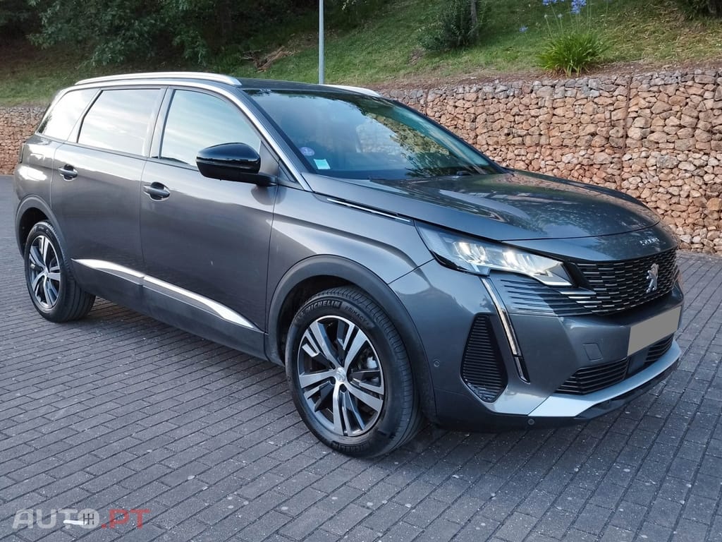 Peugeot 5008 1.2 PureTech Allure Pack EAT8