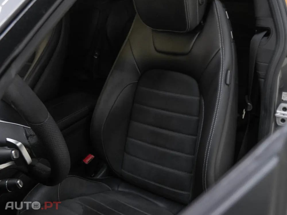 Mercedes-Benz C 220 c220d coupe