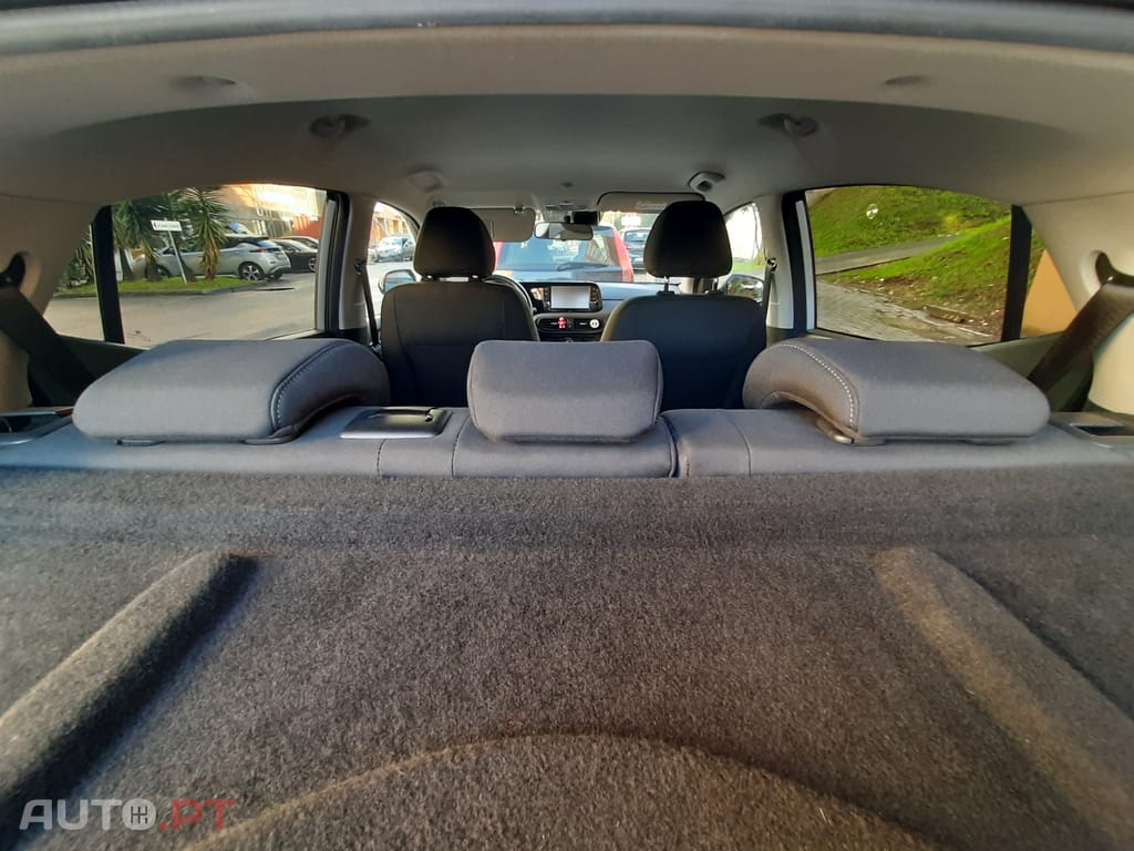 Hyundai i10 1.0 MPI Comfort AMT MY23