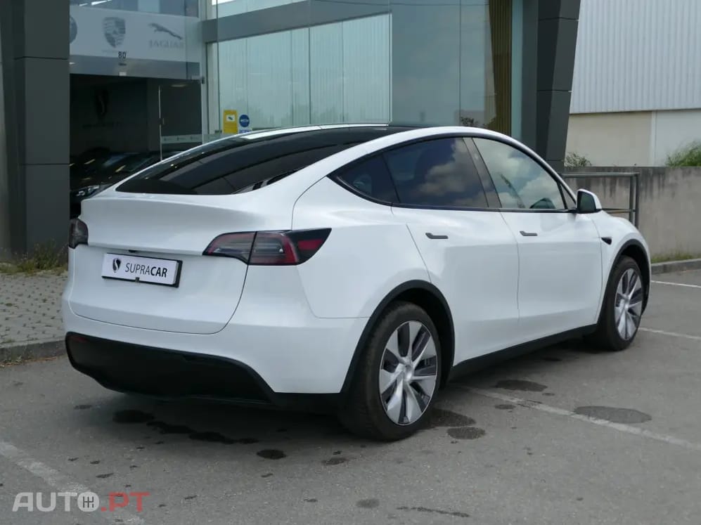 Tesla Model Y Tração Traseira