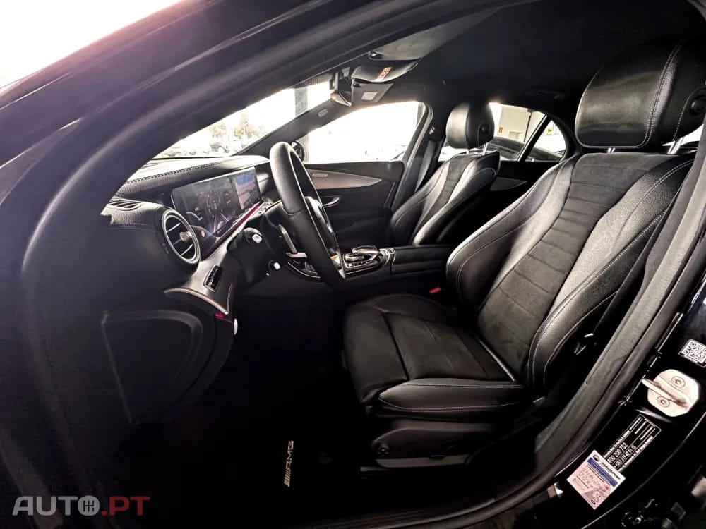 Mercedes-Benz E 220 d AMG Line