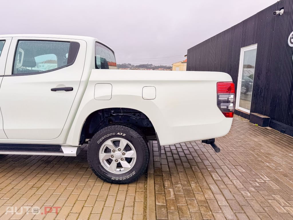 Mitsubishi L200 2.3 DI-D CD Invite 4WD