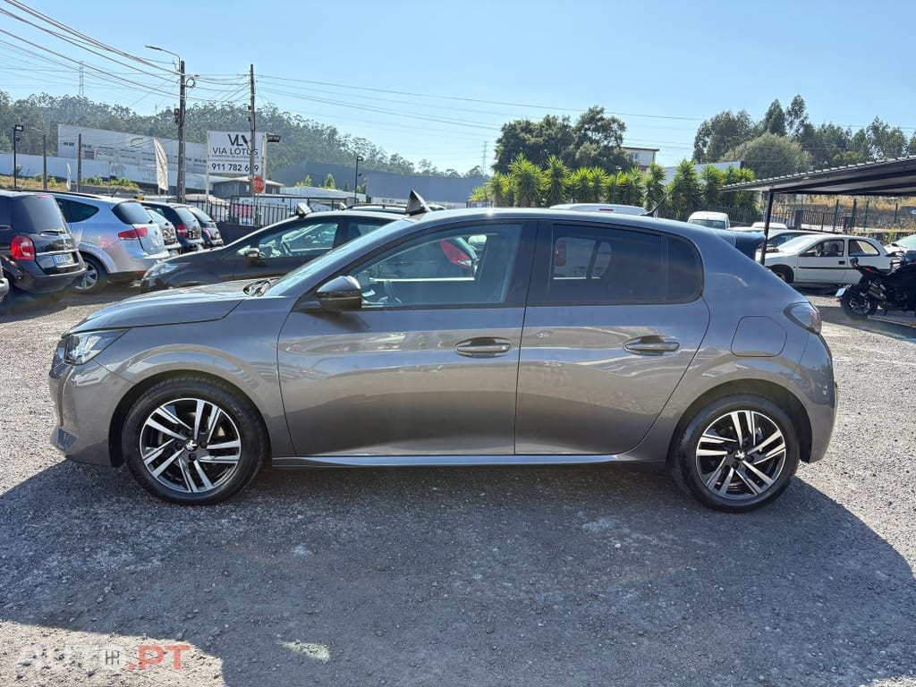 Peugeot 208 1.2 PureTech Allure Pack EAT8