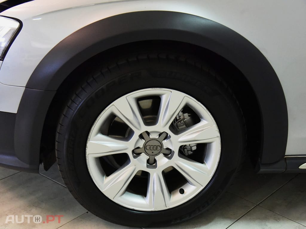 Audi A4 Allroad 2.0 TDi quattro Advance S tronic