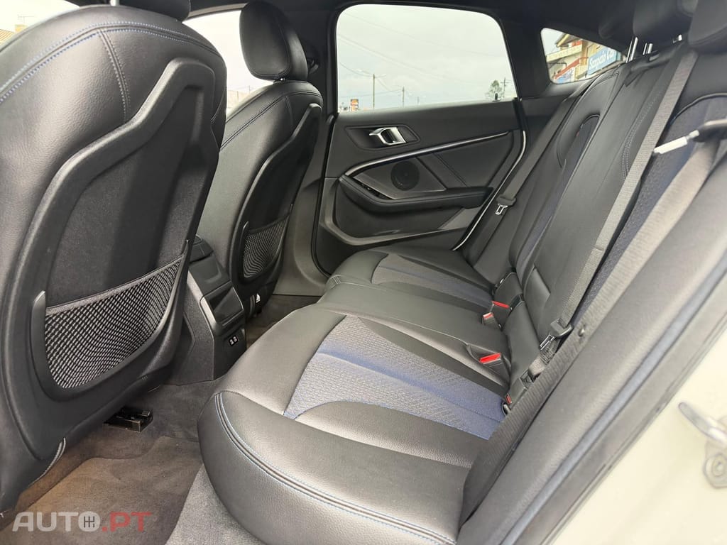 BMW 216 d Pack Desportivo M