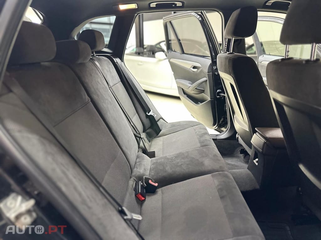 BMW X1 18 d sDrive Pack M