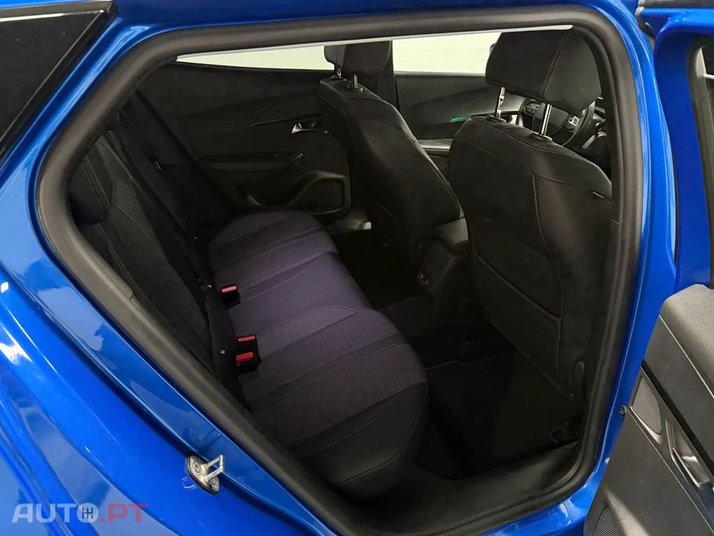 Peugeot 2008 PureTech 100 Stop&Start Allure Pack