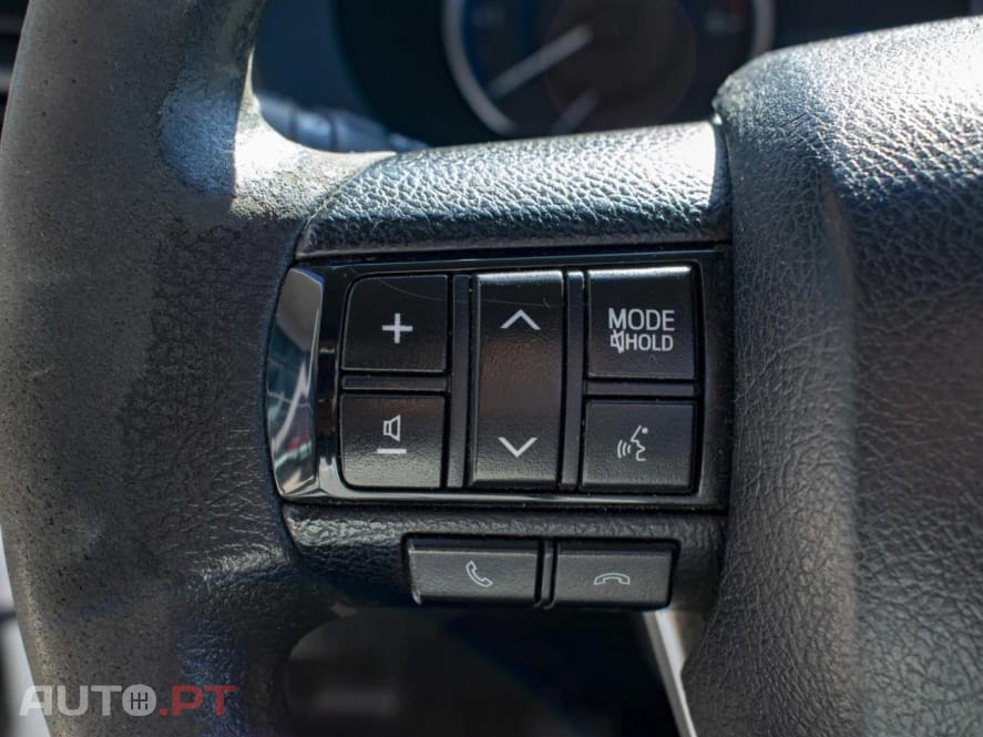 Toyota Hilux 2.4 D-4D 4X2