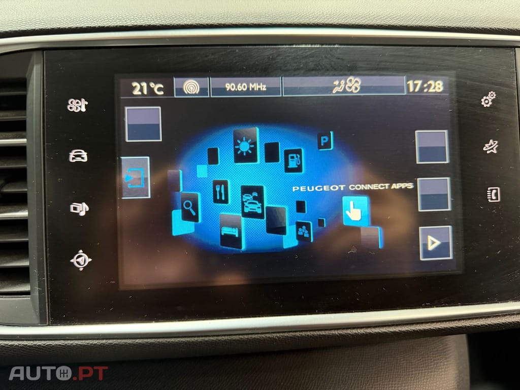 Peugeot 308 1.2 PureTech EAT6
