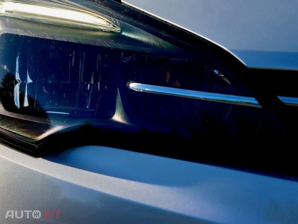 Opel Astra 1.2 T Design & Tech S/S