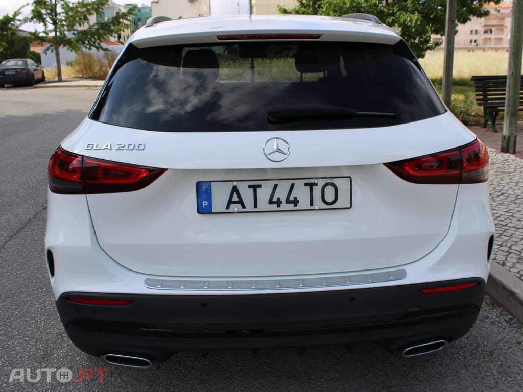 Mercedes-Benz GLA 200 AMG Line