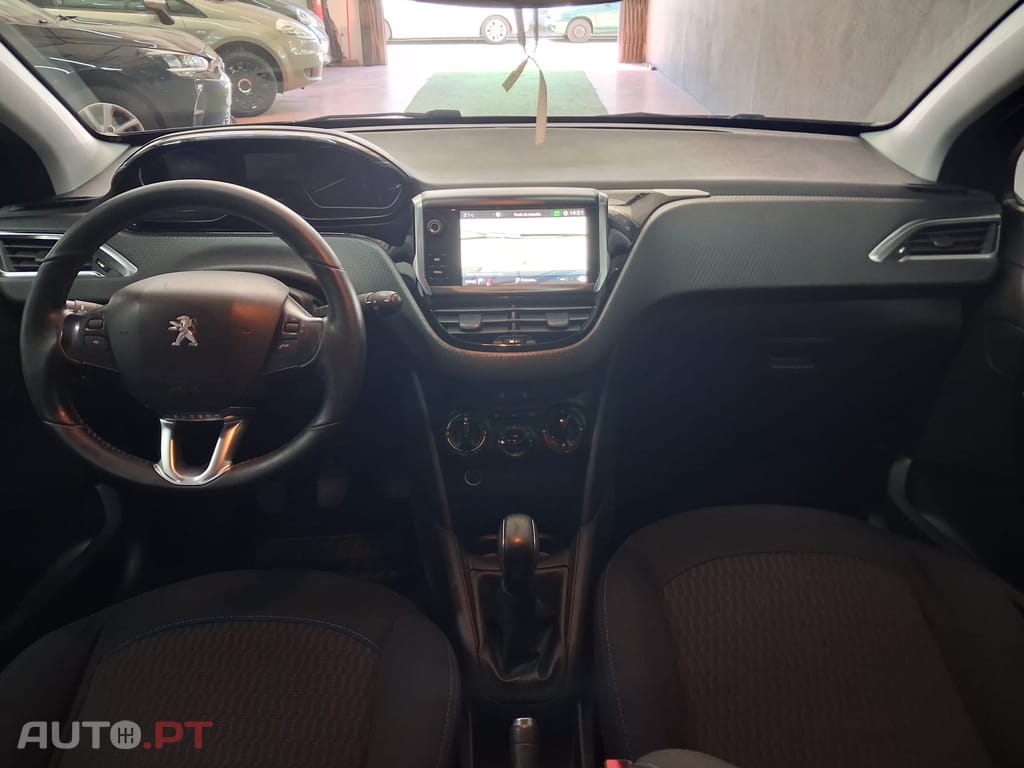 Peugeot 208 1.2 PureTech Active