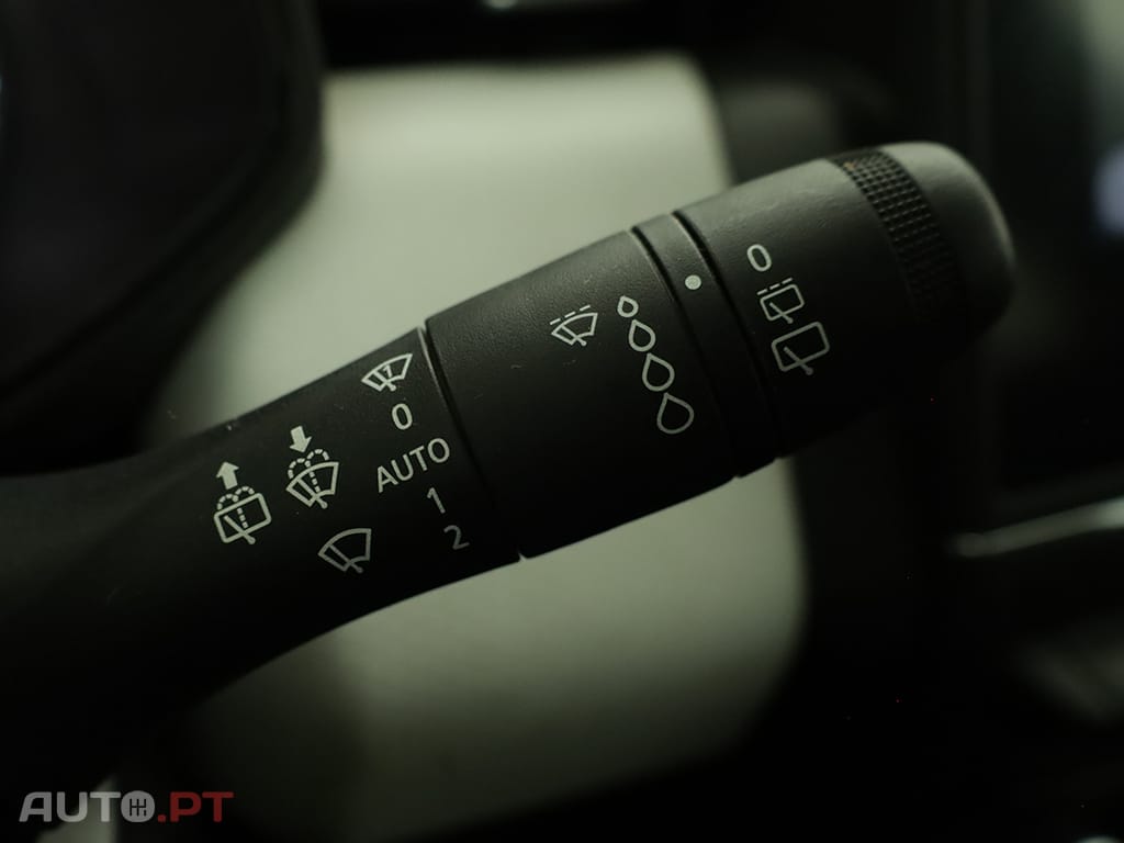 Renault Clio Clio 1.0 TCe Limited Bi-Fuel