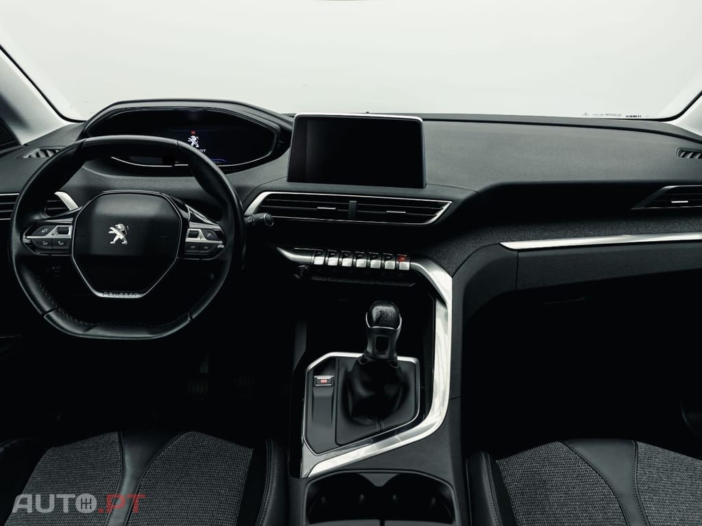 Peugeot 3008 1.2 PureTech Allure