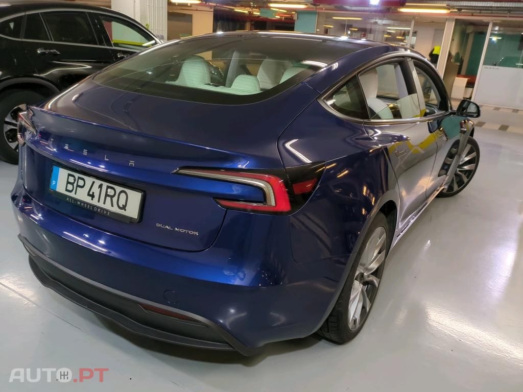 Tesla Model 3 Long Range Tração Integral