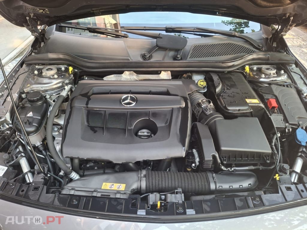 Mercedes-Benz GLA 180 d Urban
