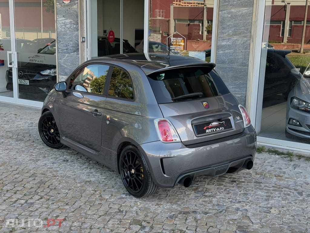 Abarth 595 Competizione