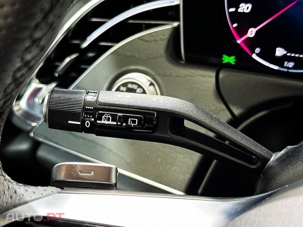 Mercedes-Benz E 300 e 9G-TRONIC AMG Line