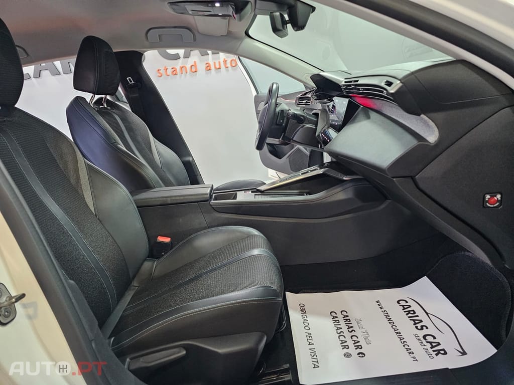 Peugeot 308 1.2 PureTech Allure Pack EAT8