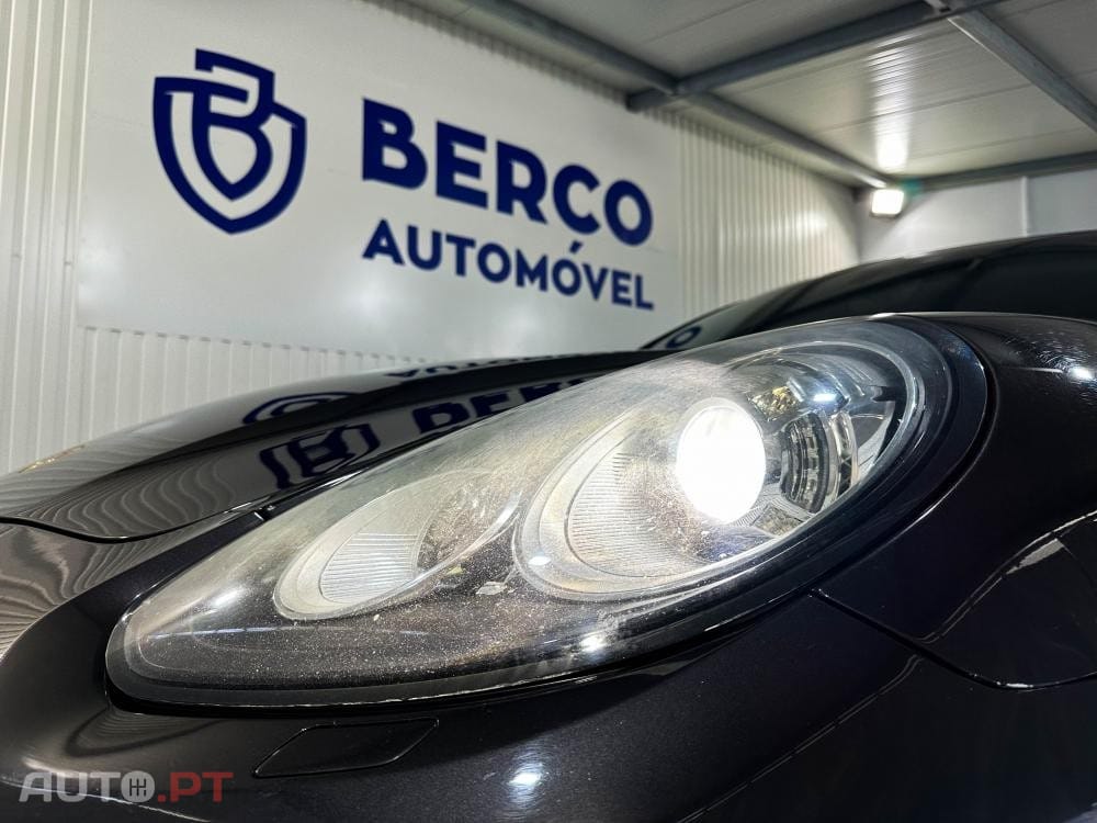 Porsche Panamera S E-Hybrid