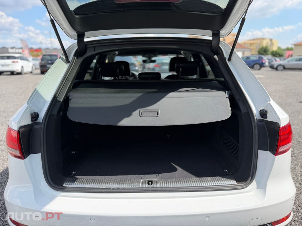 Audi A4 Avant 2.0 TDi Multitronic S-line
