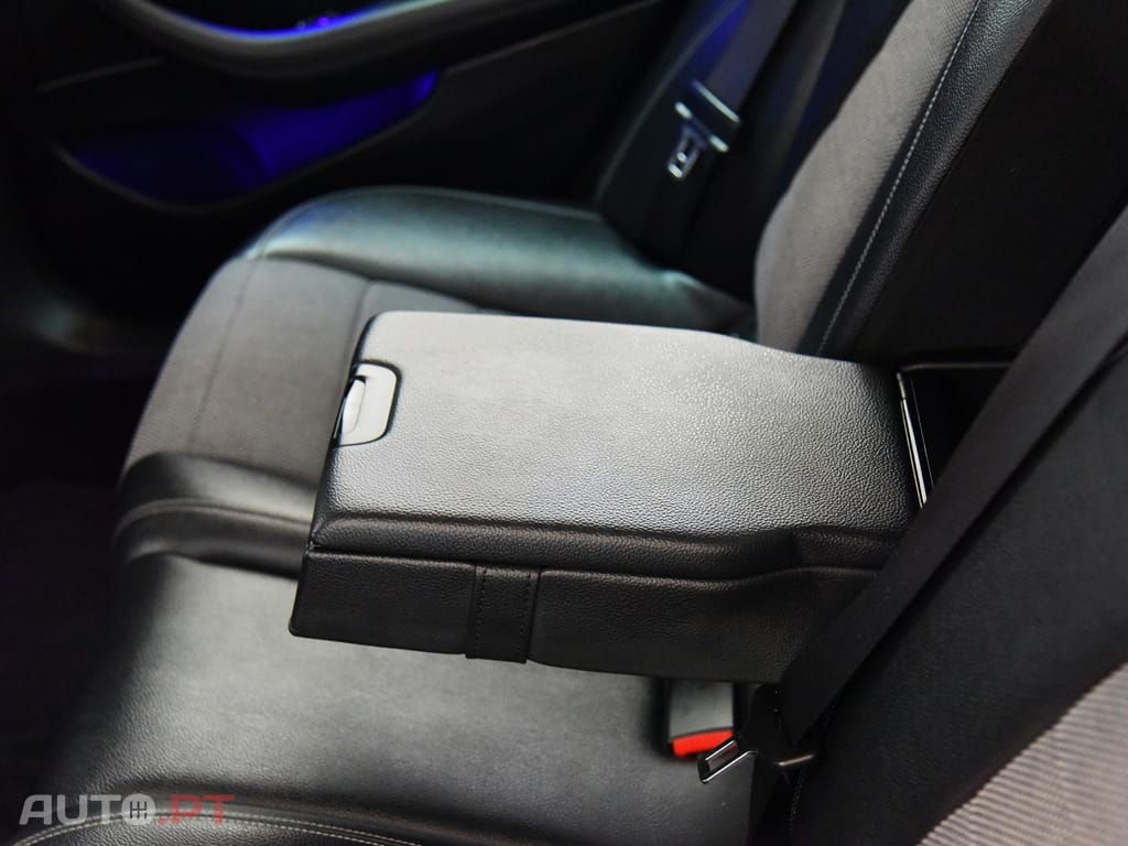 Mercedes-Benz E 220 d Avantgarde