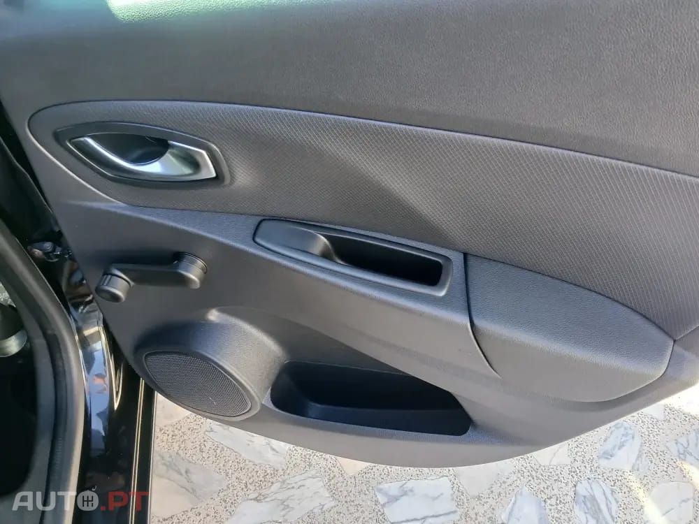 Renault Clio 1.5 dCi Limited