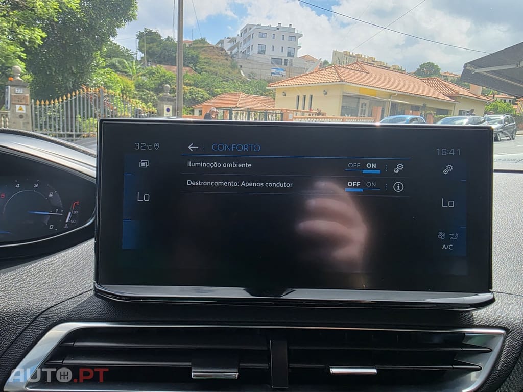 Peugeot 5008 1.5 BlueHDi Allure EAT8
