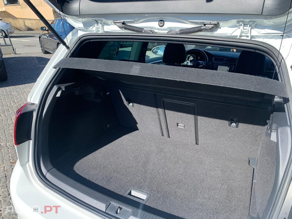 Volkswagen Golf 2.0 TSi GTi DSG Performance