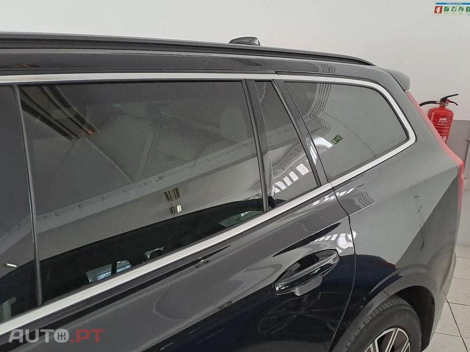 Volvo V60 2.0 B4 Core Auto