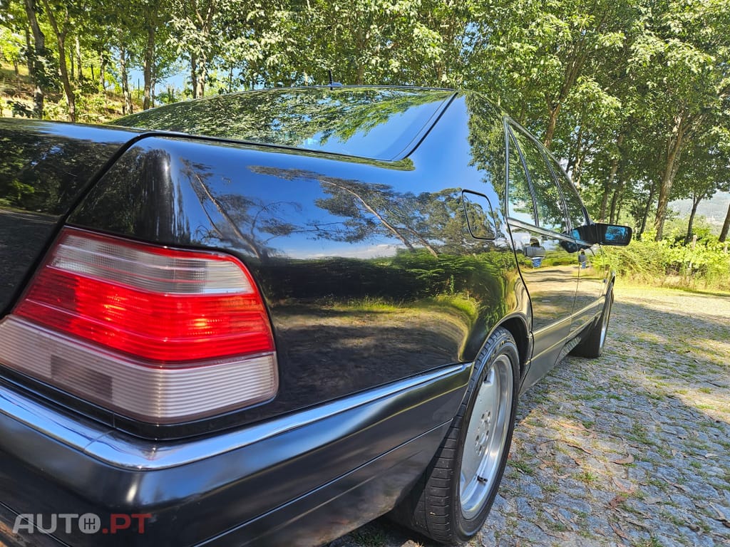 Mercedes-Benz S 300 Turbo Diesel