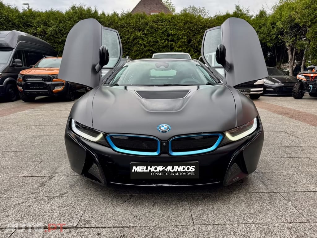 BMW i8 Coupe xDrive