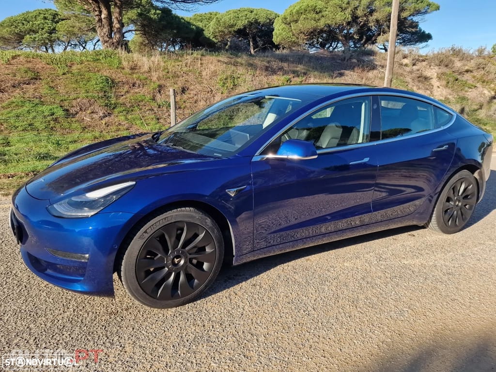 Tesla Model 3 AWD Dual Motor Performance
