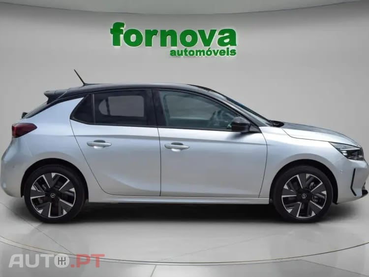 Opel Corsa-E e-GS