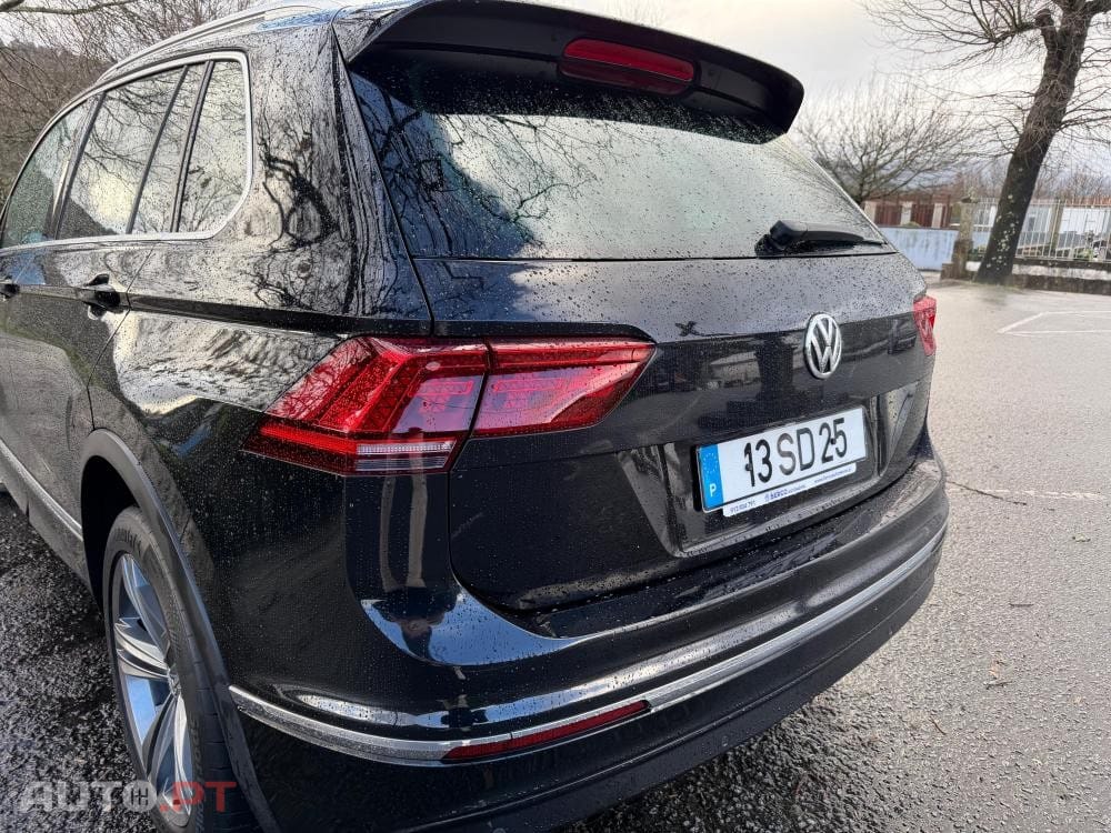 Volkswagen Tiguan 2.0 TDI R-Line DSG 4Motion