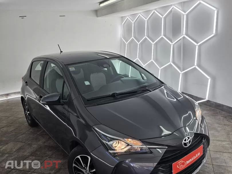 Toyota Yaris 1.0 VVT-i Comfort