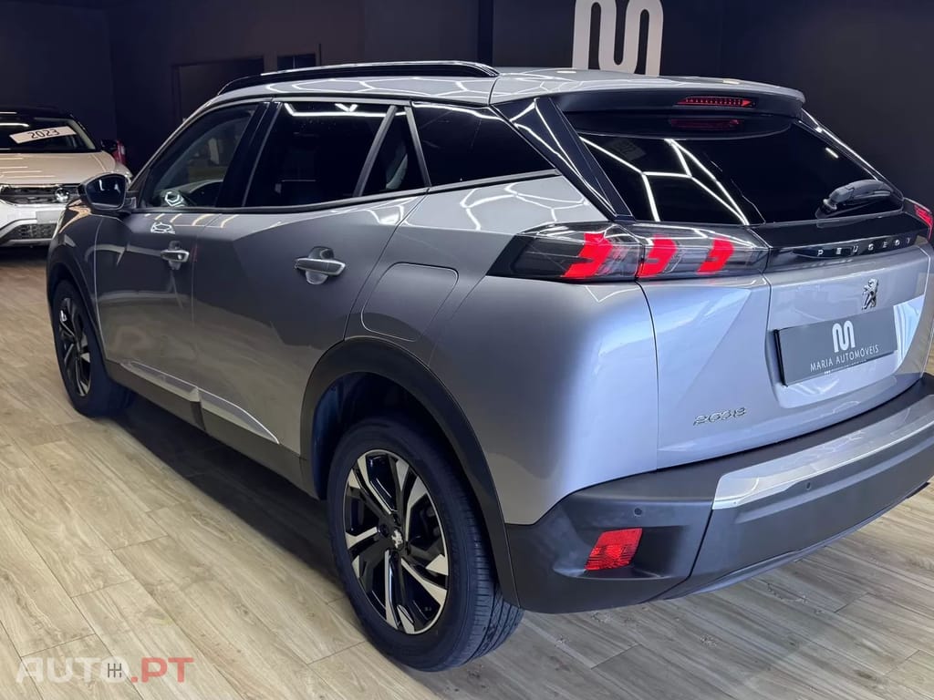 Peugeot 2008 1.2 PureTech Allure Pack