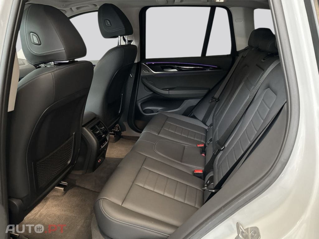 BMW iX3 I.V.A DEDUTIVEL Inspiring 
