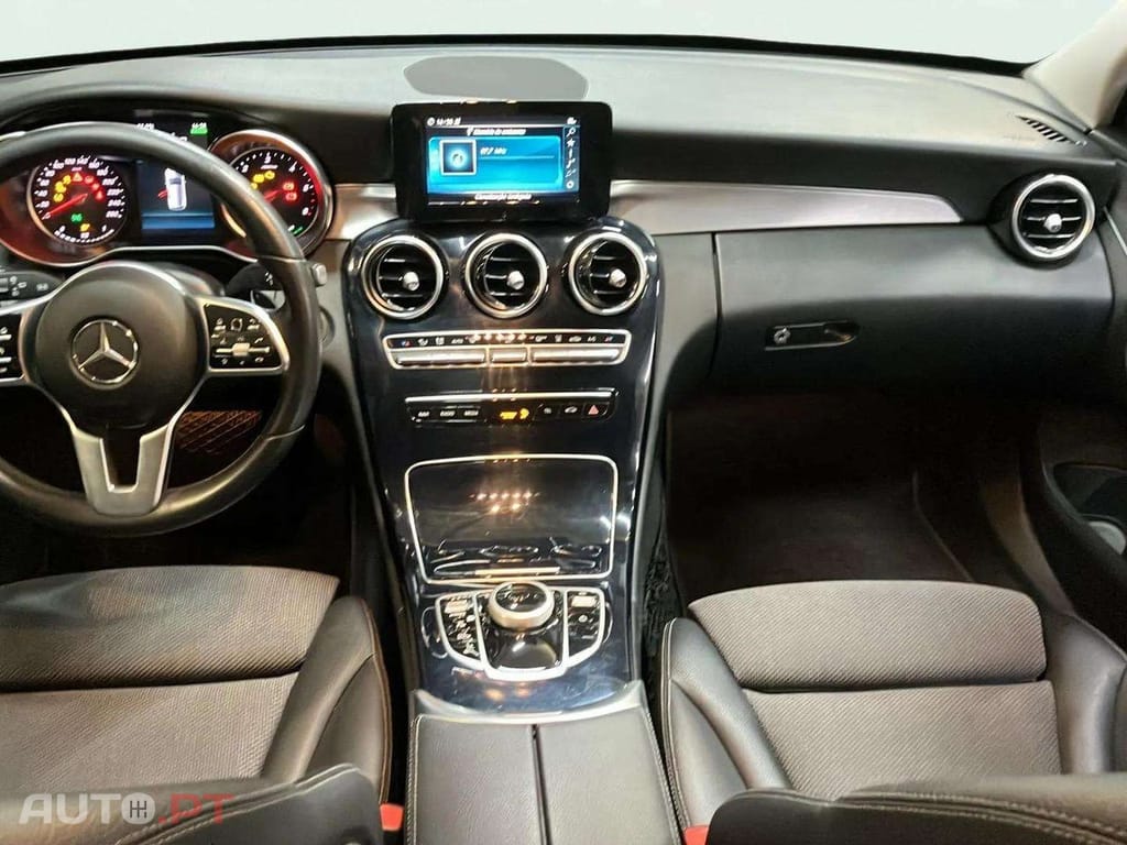 Mercedes-Benz C 300 de Avantgarde